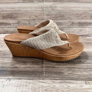 Skechers Womens Size 10 Beverlee Fancy Flip Flop Cork Wedge Comfort Sandals 2454